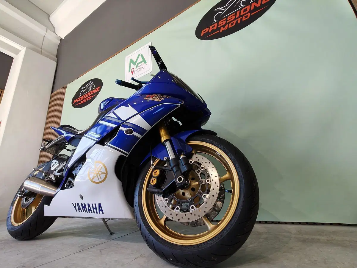 Yamaha YZF R6 (2008 - 09) (5)