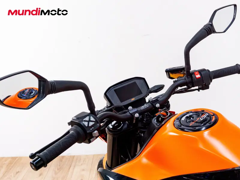 KTM 890 Duke GP (2022 - 23) (11)