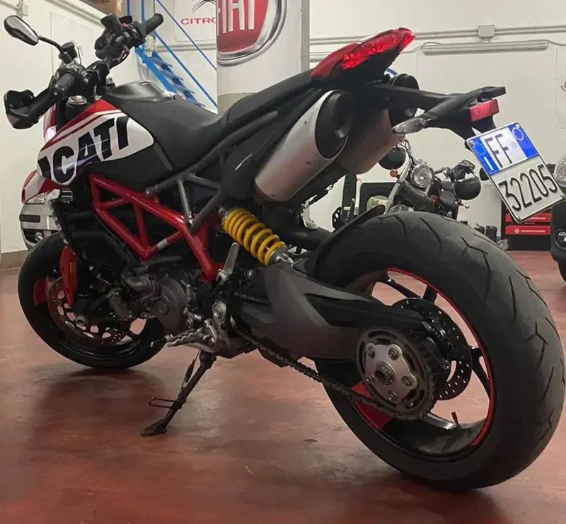 Ducati Hypermotard 950 RVE (2022 - 25) (6)