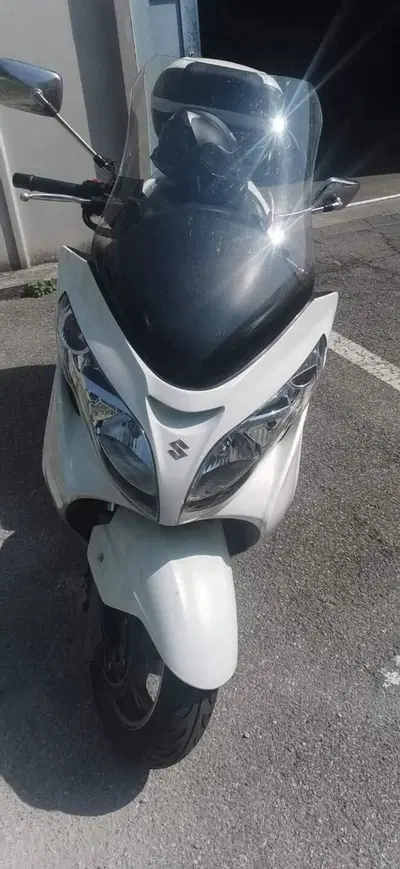 Suzuki Burgman AN 400 ABS (2010 - 13) usata