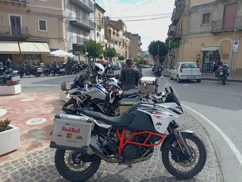 KTM 1090 Adventure R (2017 - 19) (2)