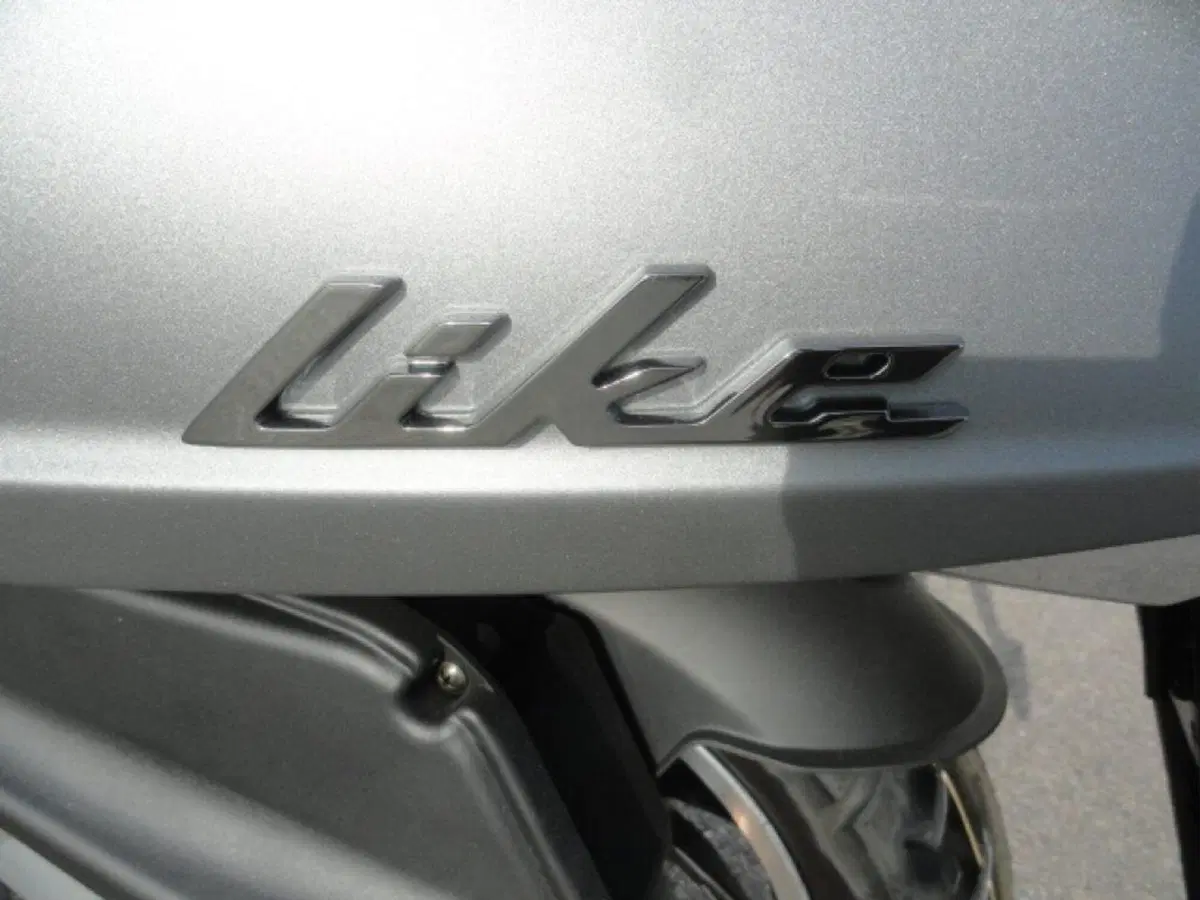 Kymco Like 50 4T (2021 - 25) (9)
