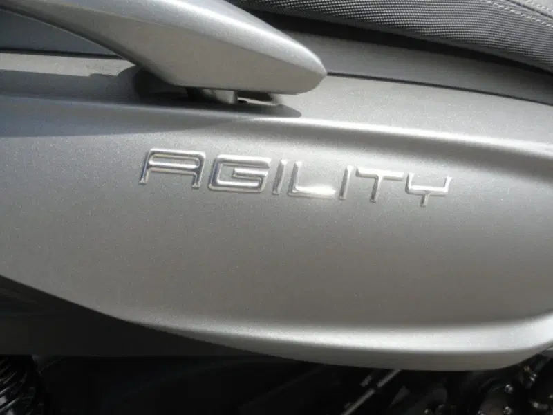 Kymco Agility 300i Noodoe (2021 - 24) (11)