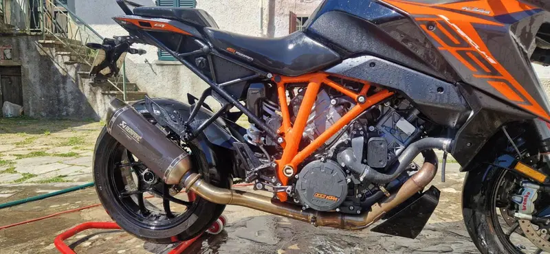 KTM 1290 Super Duke GT (2019 - 20) (4)