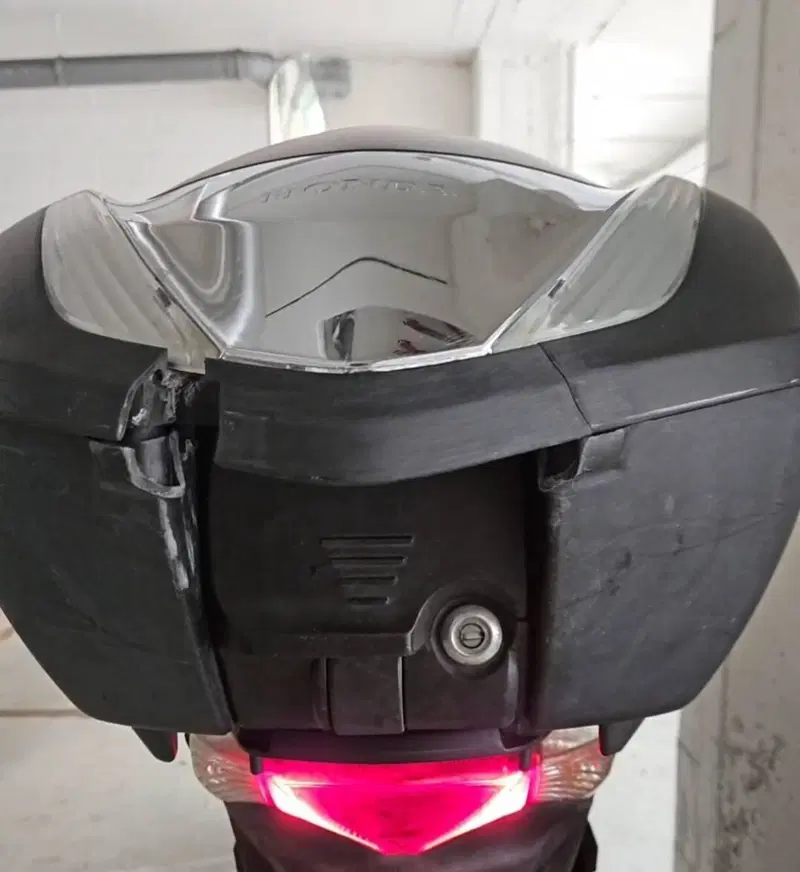 Honda SH 150i ABS (2013 - 16) (4)