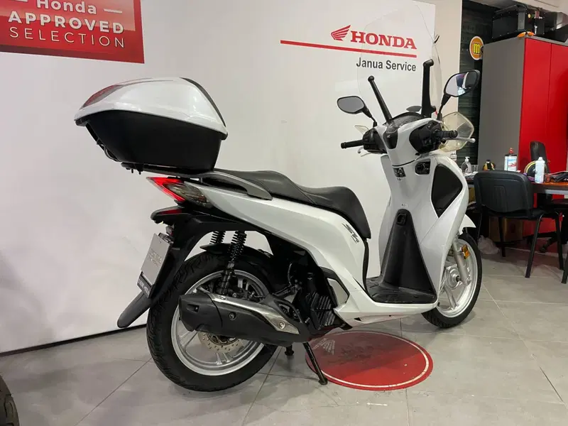 Honda SH 150i (2017 - 19) (5)