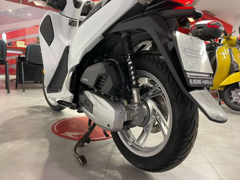 Honda SH 150i (2017 - 19) (10)