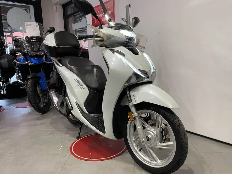 Honda SH 150i (2017 - 19) (7)