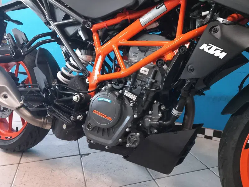 KTM 125 Duke (2024 - 25) (15)