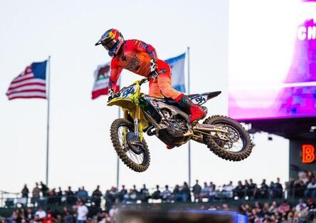 AMA Supercross: Ken Roczen può davvero vincere il Supercross 2026!?