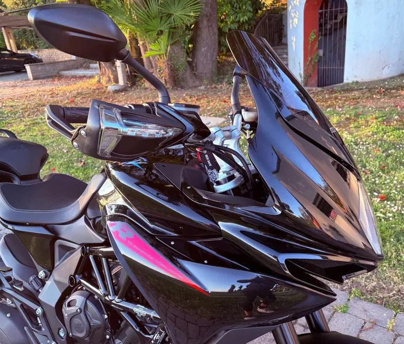 MV Agusta Turismo Veloce 800 R (2023 - 26) (3)