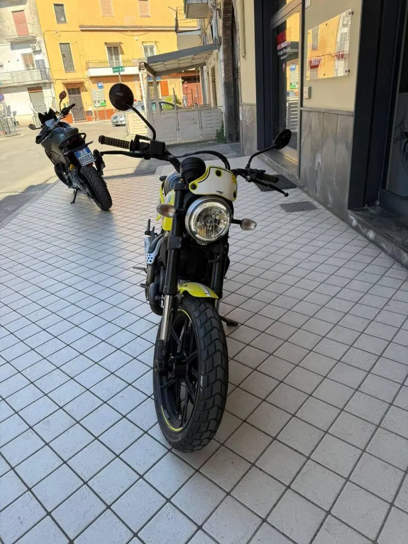 Ducati Scrambler 800 Flat Track Pro (2016 - 17) (3)