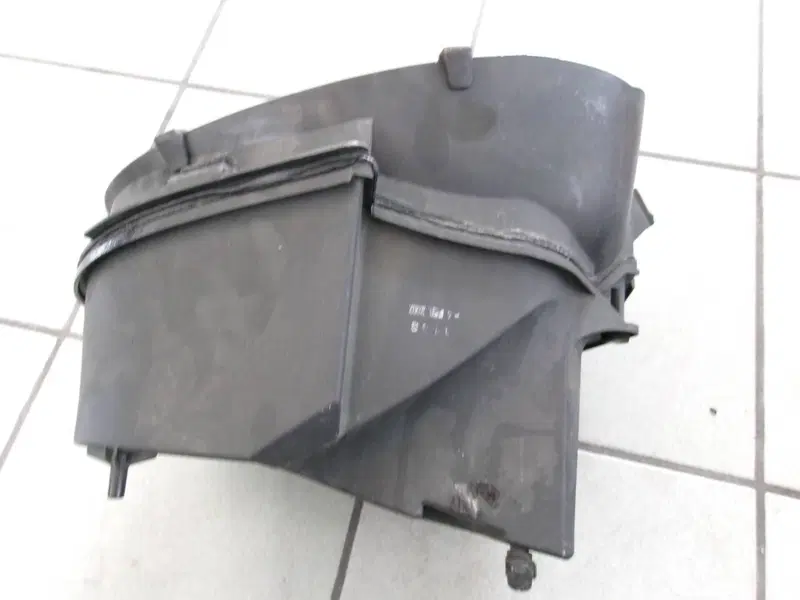 CARTER FILTRO DELL'ARIA BMW F 650 CS SCARVER (4)
