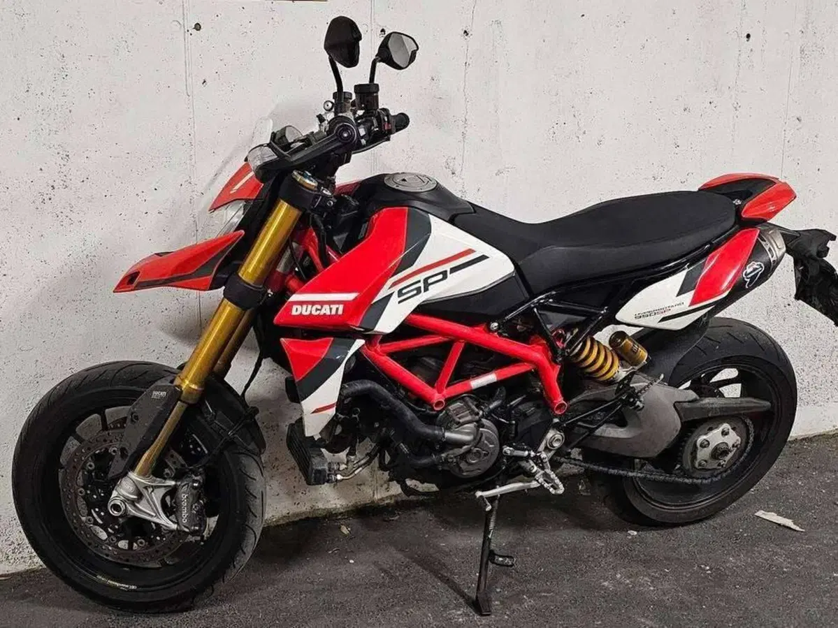 Ducati Hypermotard 950 SP (2022 - 25)