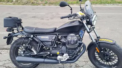 Moto Guzzi V9 Bobber (2016 - 18) usata