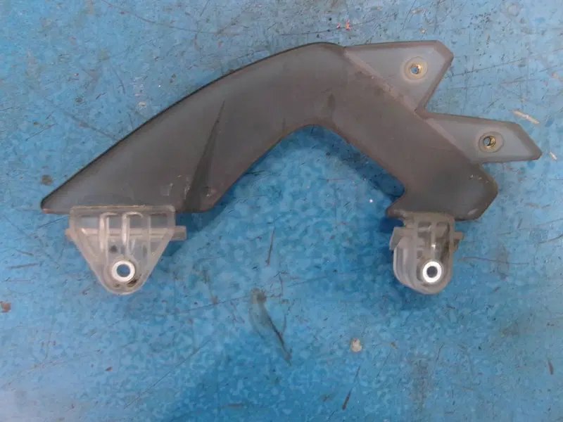 SUPPORTO PARABREZZA SX BMW F 650 CS SCARVER