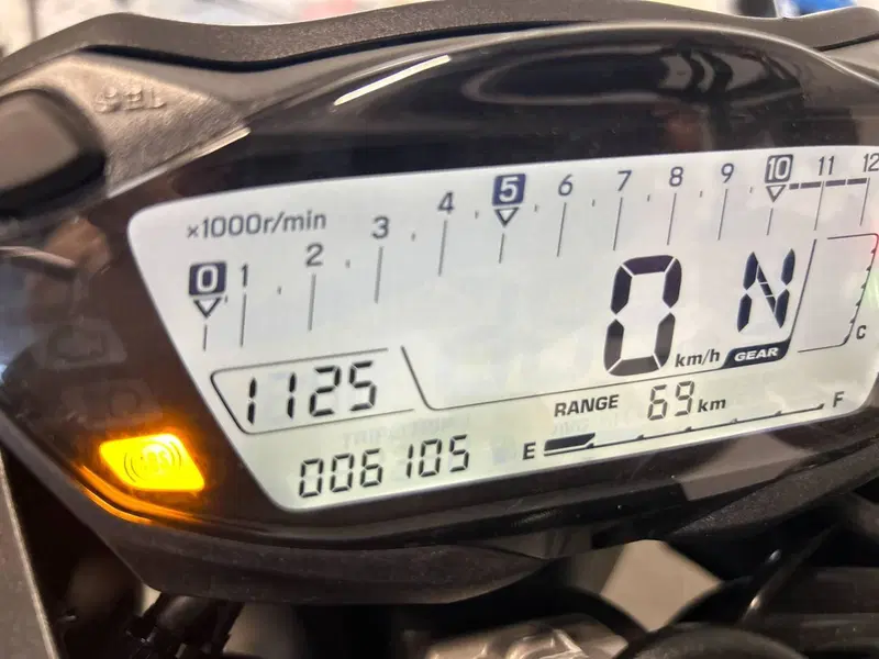 Suzuki SV650 (2021 - 24) (5)