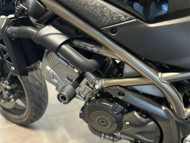 Suzuki SV650 (2021 - 24) (7)