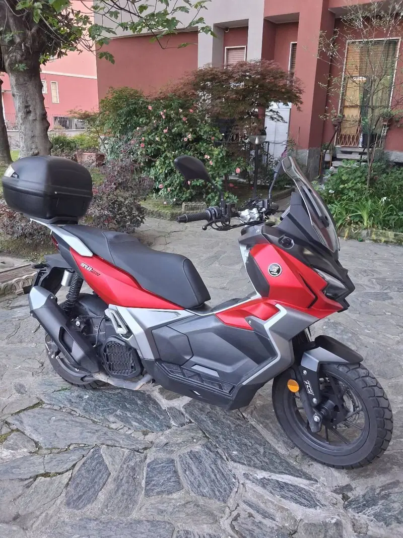 Voge Sfida SR1 ADV (2023 - 26)