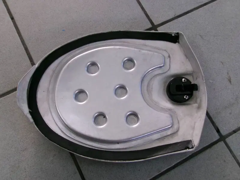 COVER STUFFBAY BMW F650 CS SCARVER (2)