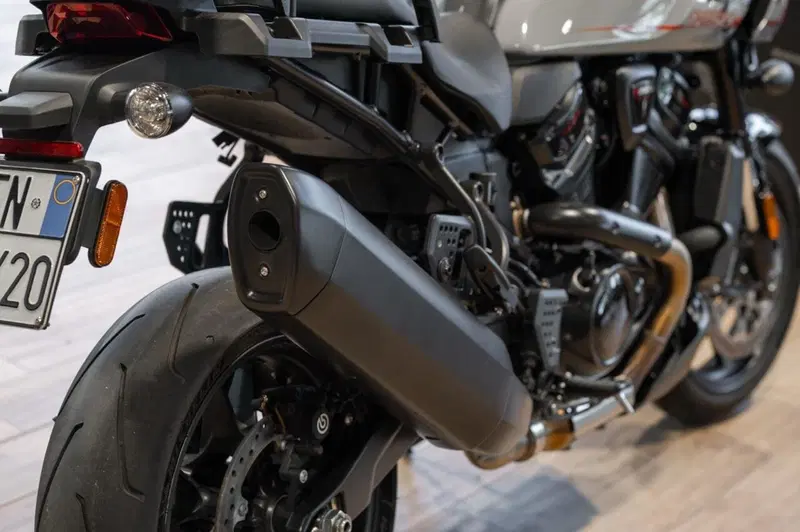 Harley-Davidson Pan America 1250 ST (2025 - 26) (2)