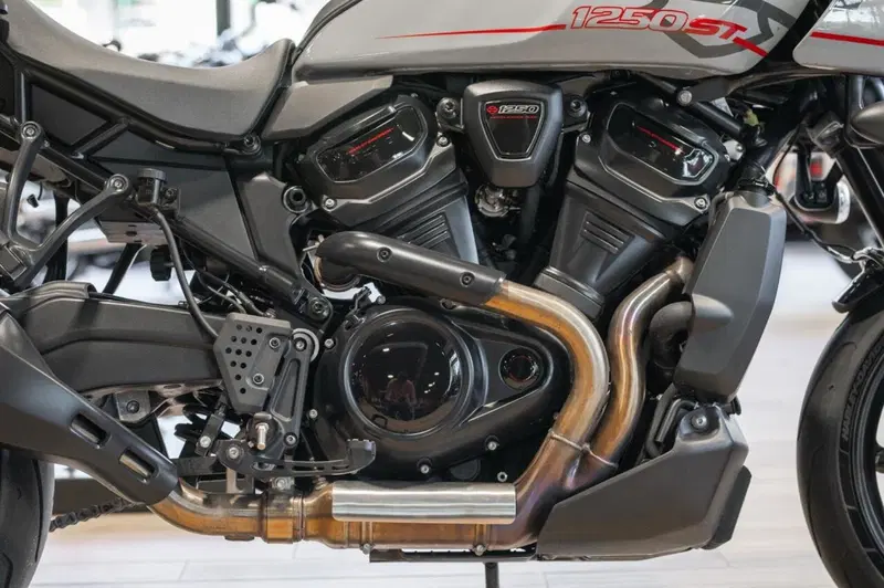 Harley-Davidson Pan America 1250 ST (2025 - 26) (12)