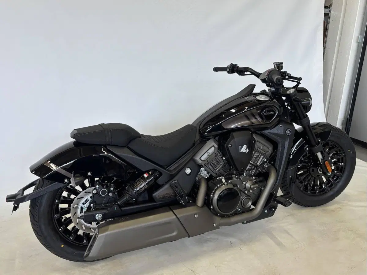 Benda Motorcycles Dark Flag 500 Commander (2026) (5)