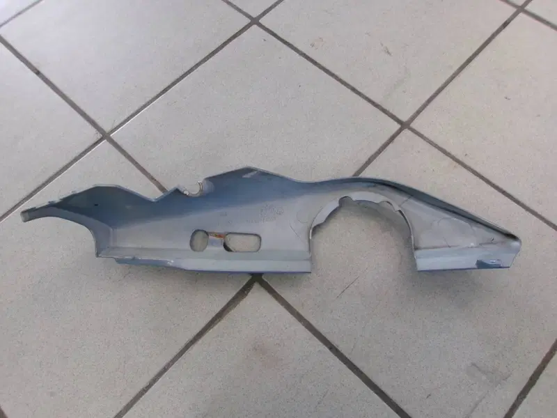 PARTE LATERALE POSTERIORE DESTRA BMW F 650 CS SCAR (3)
