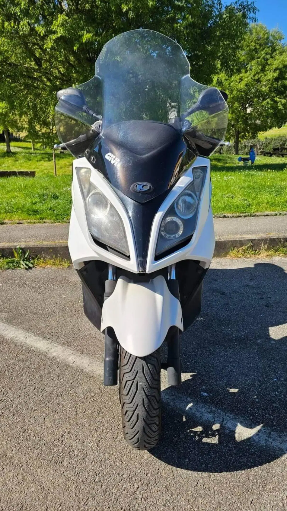 Kymco Downtown 300i ABS (2009 - 17) (3)