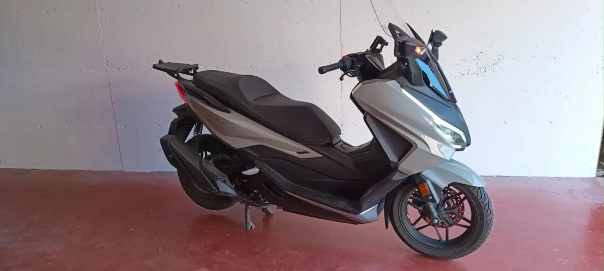 Honda Forza 350 (2025 - 26) (6)