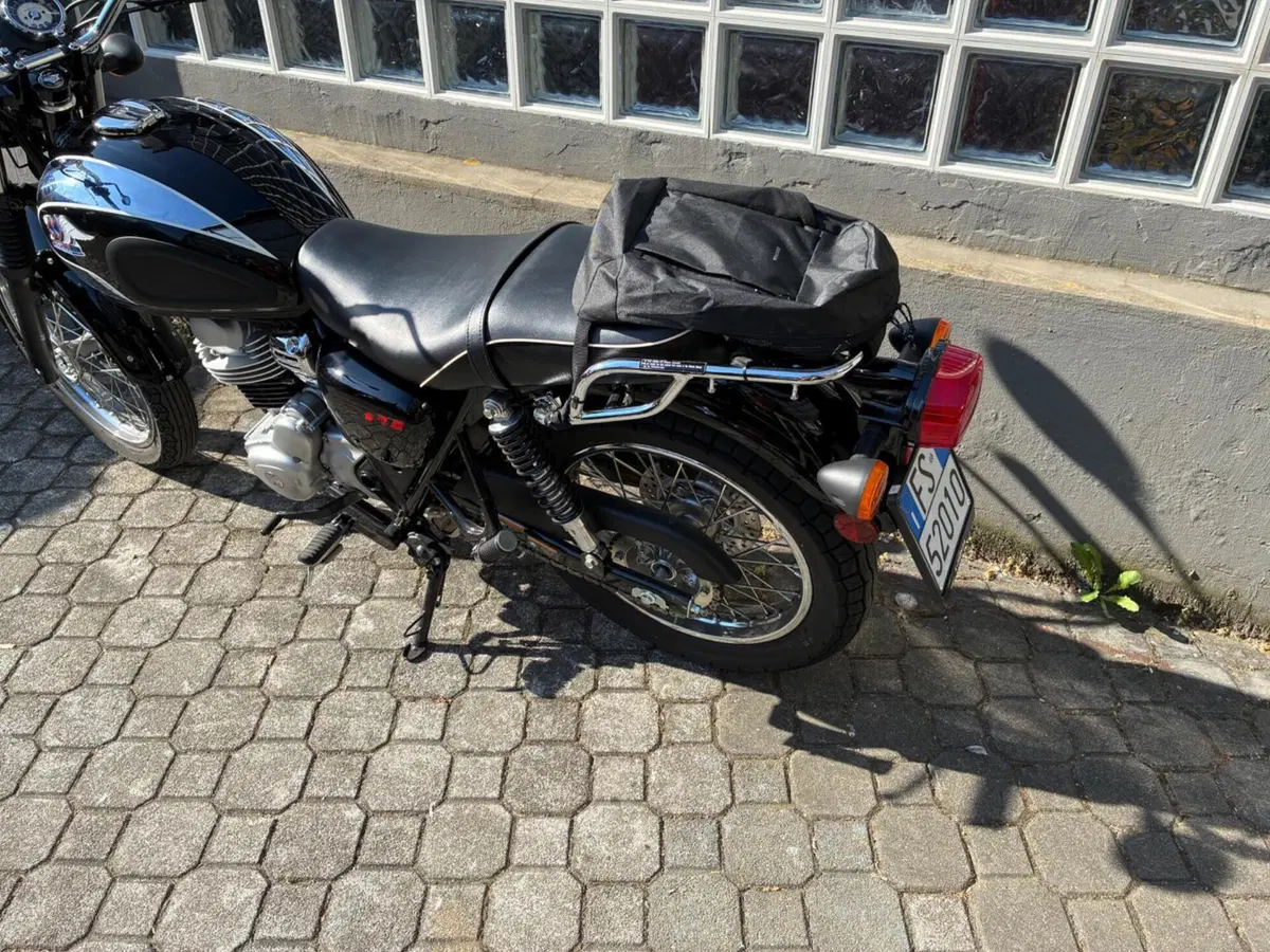 Kawasaki W 230 (2025 - 26) (6)