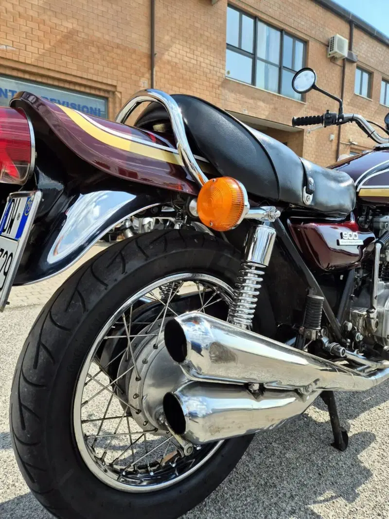 Kawasaki Z1 900 (20)