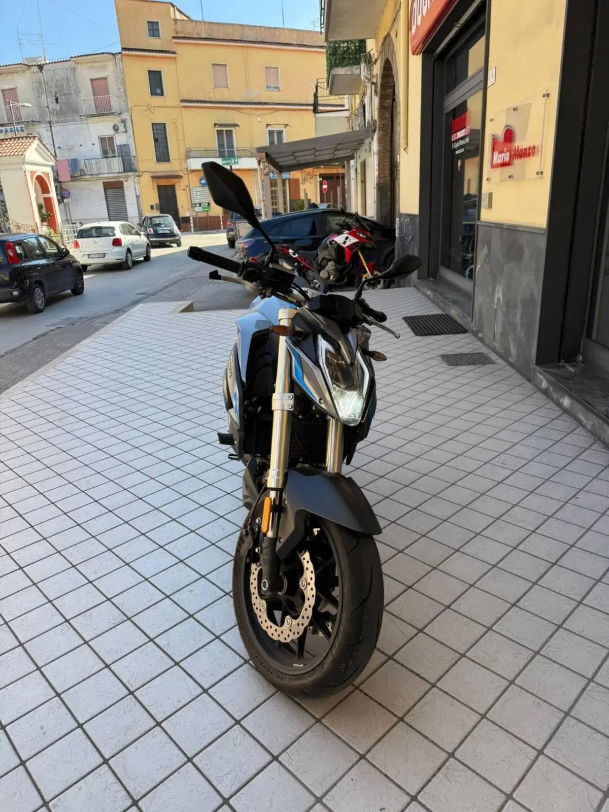Voge Brivido 500R (2021 - 24) (2)