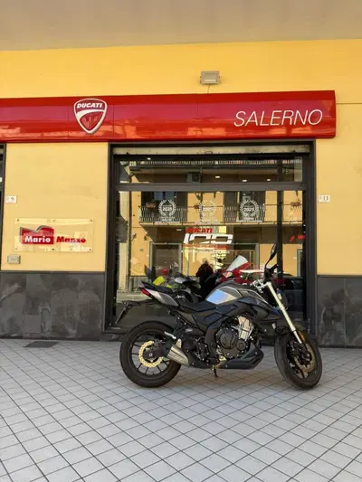 Voge Brivido 500R (2021 - 24) usata