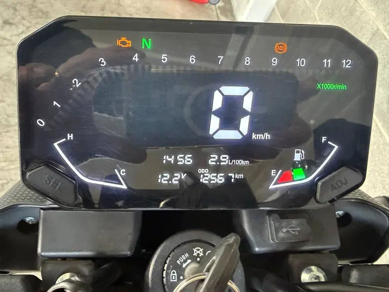 Voge Brivido 125R (2023 - 26) (4)