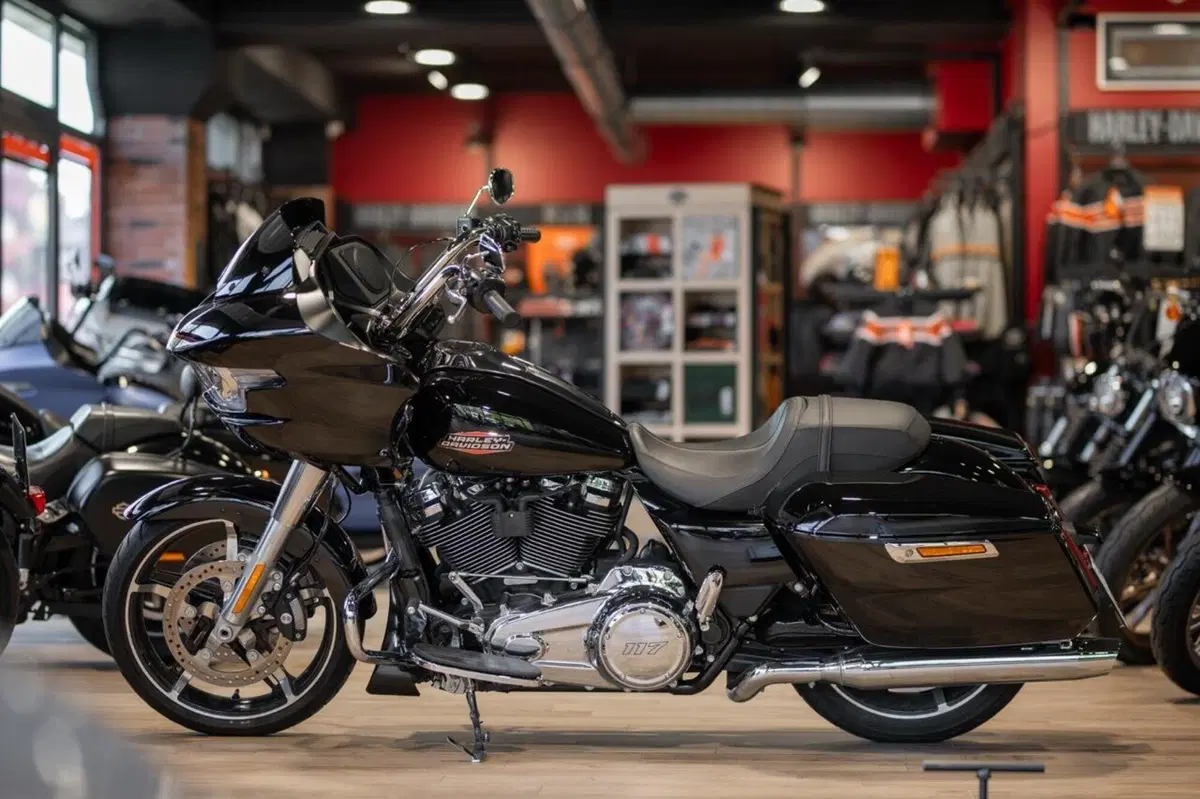 Harley-Davidson Road Glide (2024 - 26)