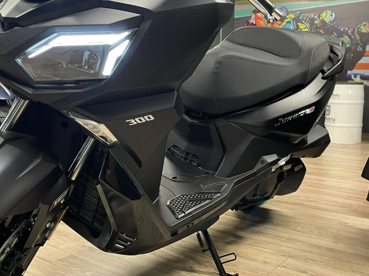 Sym Joyride 300 (2025) (7)