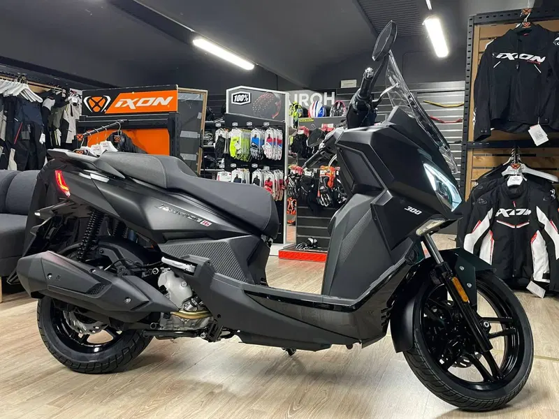 Sym Joyride 300 (2025) (3)