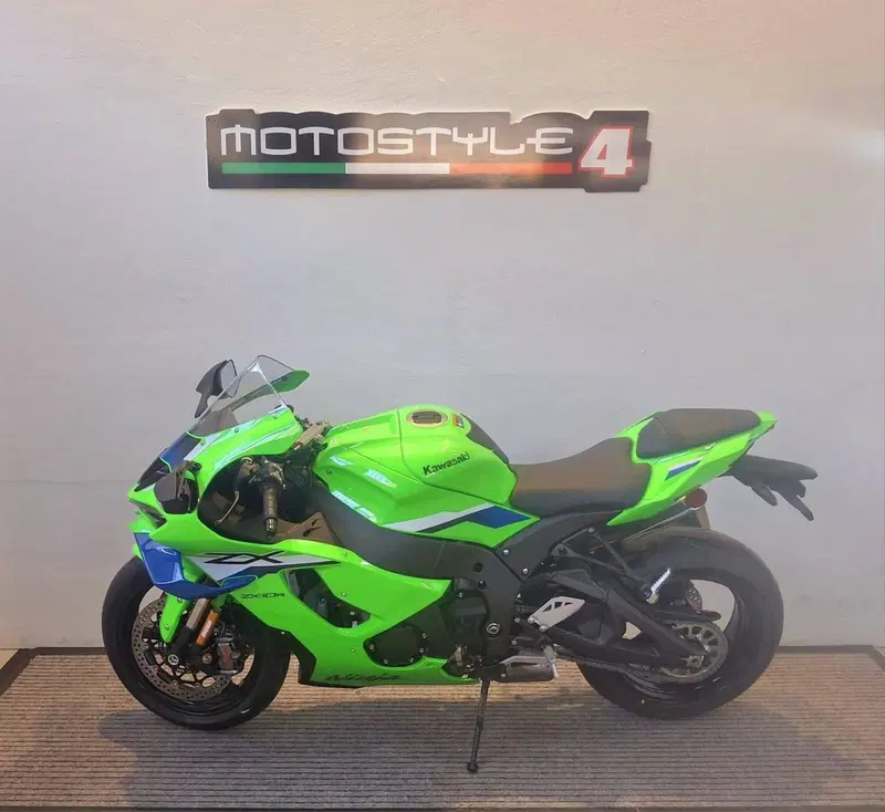 Kawasaki Ninja 1000 ZX-10R (2026) (2)
