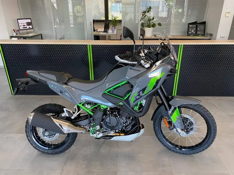 Kawasaki KLE 500 SE (2026) (2)