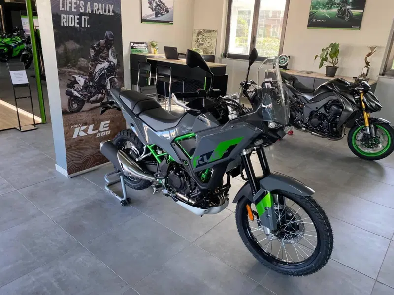 Kawasaki KLE 500 SE (2026) (3)