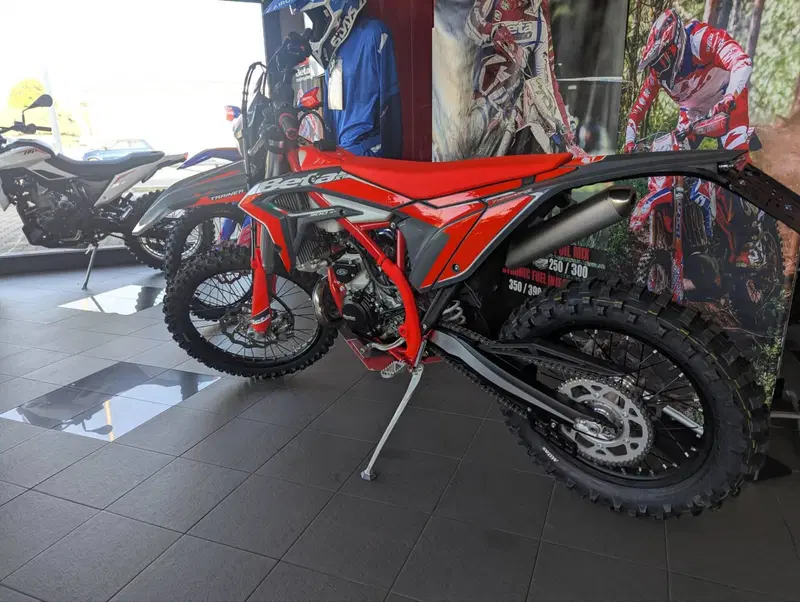 Betamotor Xtrainer 300 2T (2026) (4)