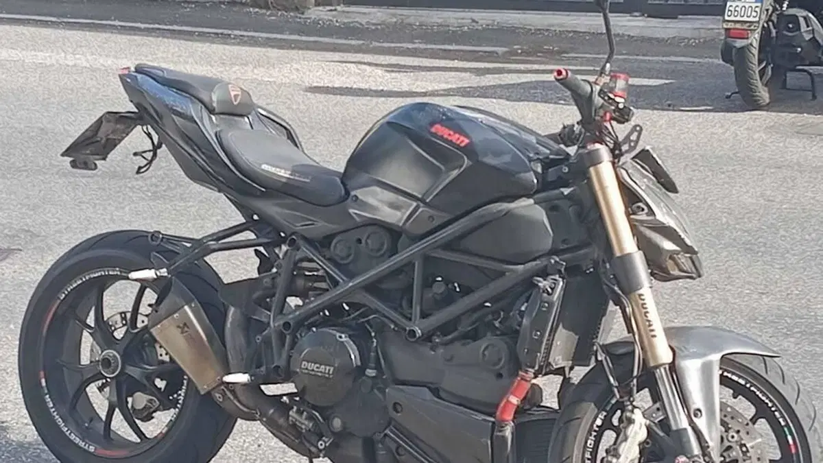 Ducati 848 EVO Corse Special Edition (2011 - 13) (2)