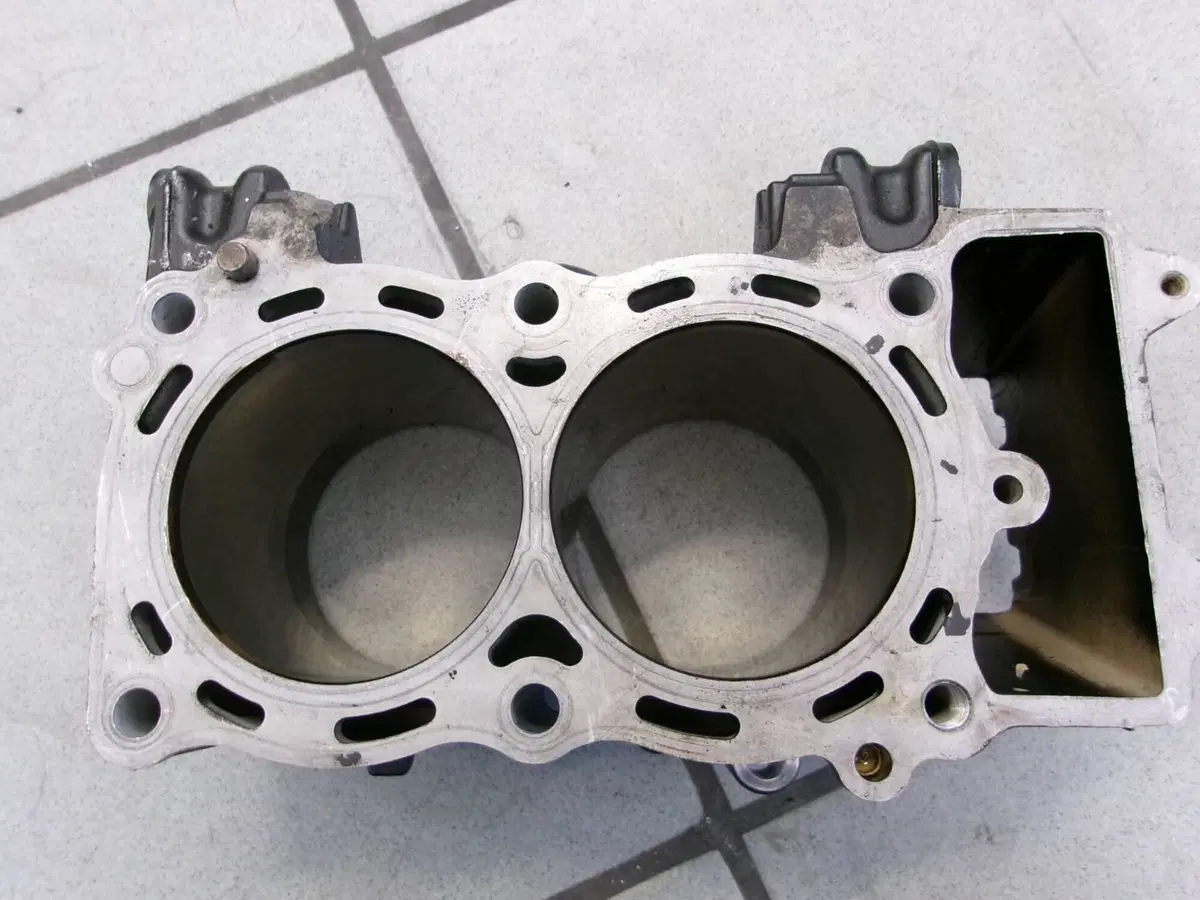 MONOBLOCCO CILINDRI KAWASAKI ER6n