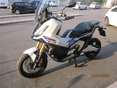 Honda X-ADV 750 Special Edition (2026) nuova