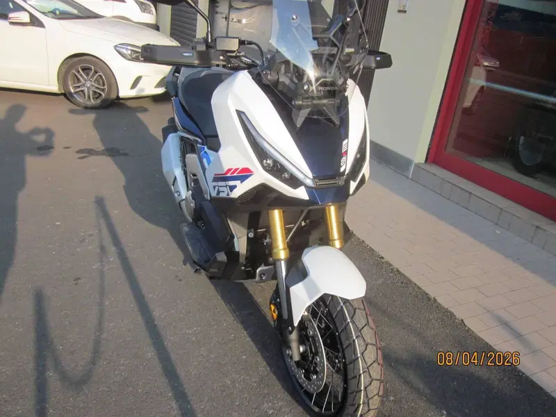 Honda X-ADV 750 Special Edition (2026) (3)