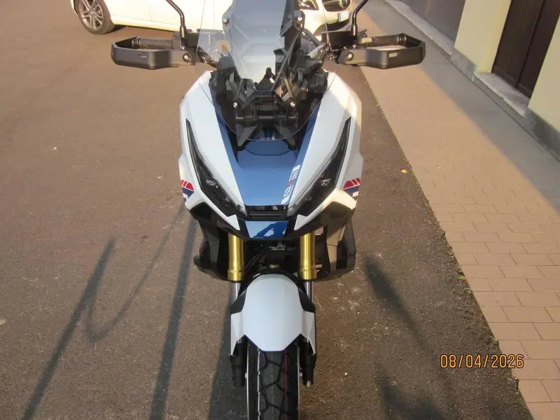 Honda X-ADV 750 Special Edition (2026) (5)