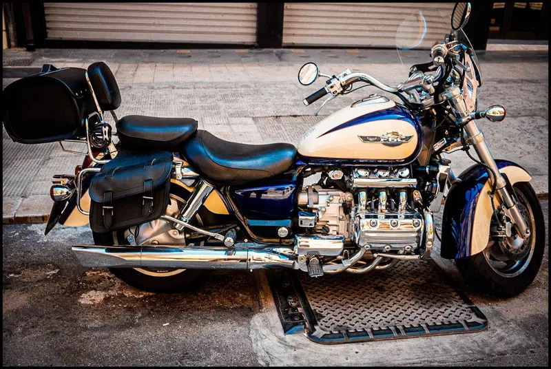 Honda valkiria (4)