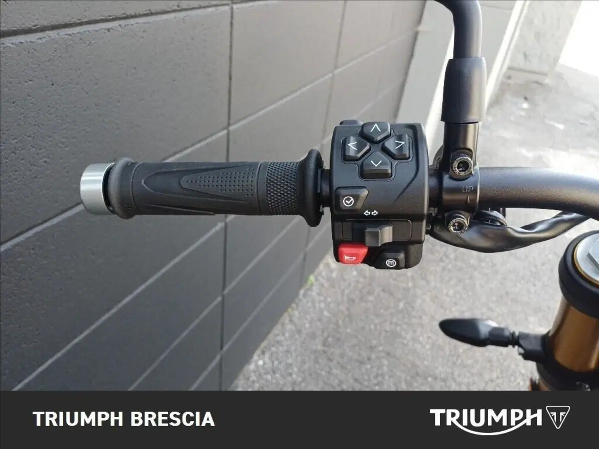 Triumph Scrambler 900 (2026) (9)