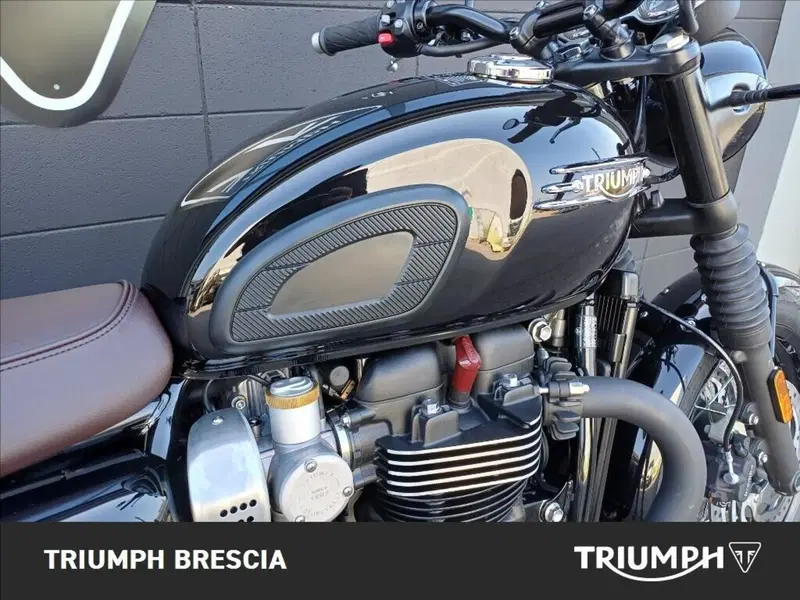 Triumph Bonneville T120 Black (2026) (6)
